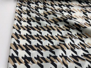 043d7043 1d99 40f5 9844 a9060f540dab