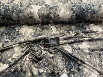 0dd0470a 75a5 4ae8 a4c5 039b1f171176