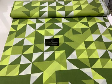 14530cde 6a7e 4096 bbf0 c365513bf561