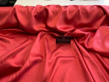 18fe8a8f 53a1 4064 9879 ac9955589bad