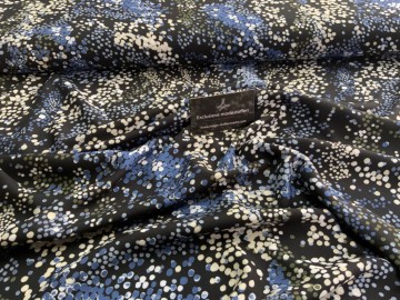 1ac32ebf eee6 4bdb bff8 fc030d7ba6c1