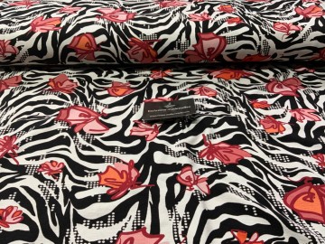 69b4d9f2 00d1 4ee6 8b9c 9e242fb4668f