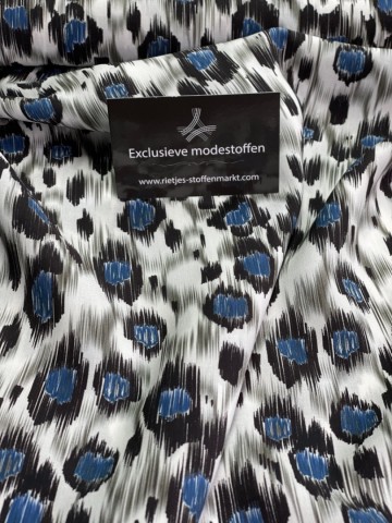 6fc0b806 8228 4529 aa28 1dc18ba7b145