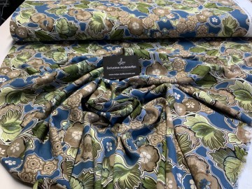 95615601 94de 4e01 94d3 7fe9053f3bcb