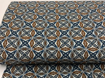 Bee18052 a334 4599 8535 f762183dd7bd