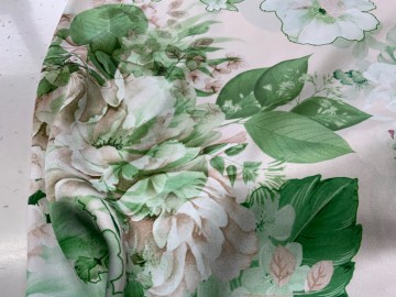 C01607c2 9819 4d99 8888 e3e5076fc5e6